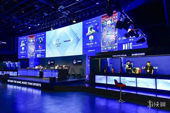 而韦利紧随 而韦利紧随